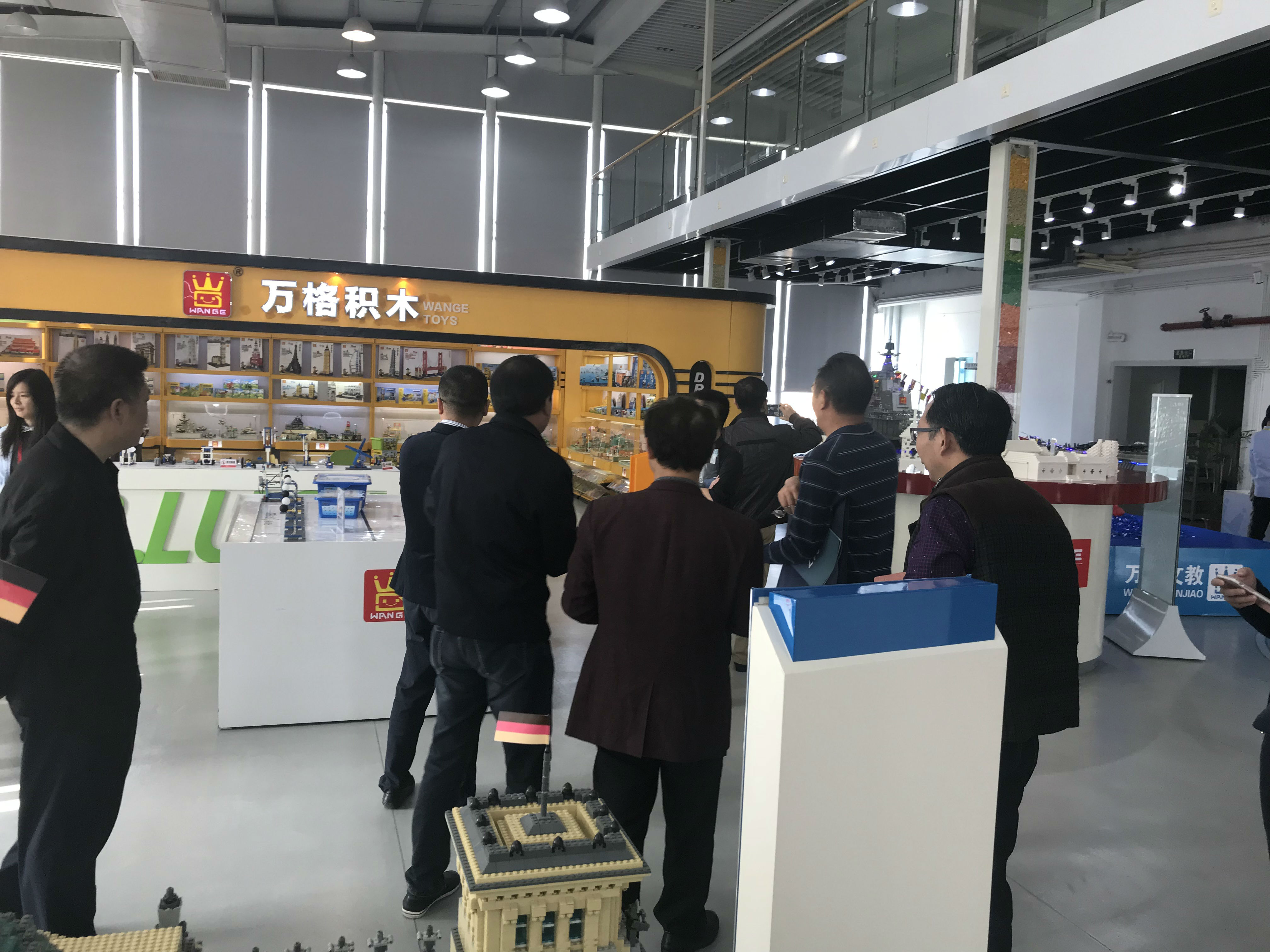 微信图片_20171124093516.jpg